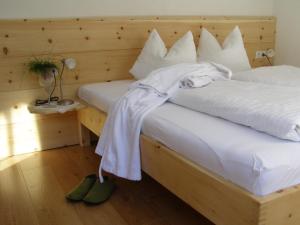 Postel nebo postele na pokoji v ubytování Haus Schuchter