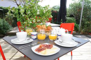 Cibo presso l'hotel o nelle vicinanze