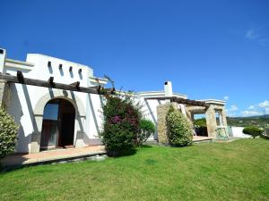 Jardí fora de Belvilla by OYO Holiday home in Alghero