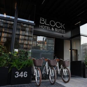 Jízda na kole v ubytování Hotel Block Suites nebo okolí