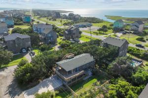 an aerial view of a house with the ocean at 7850 - Nepenthe in Frisco