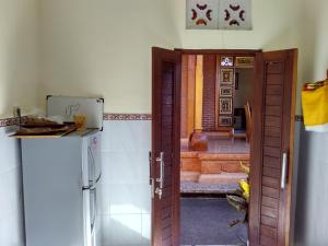 Kuchyň nebo kuchyňský kout v ubytování Rusma House Ubud