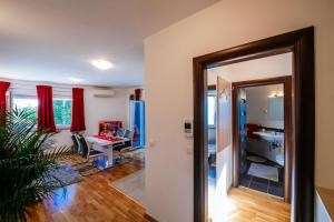 Część wypoczynkowa w obiekcie Rainbow apartments