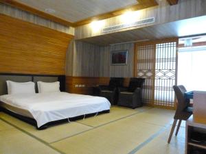 Gallery image of Full Moon Spa in Wulai