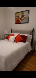 Gallery image of A Luxury City Condo in Richmond