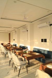Gallery image of Hotel Nandi Heritage Pusad in Pusad