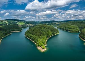 an aerial view of two reservoirs in a lake at Modernes Studio im Zentrum mit Parkplatz in Gummersbach