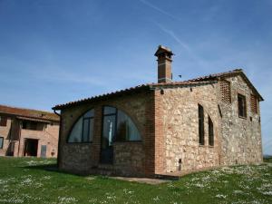 Kép Farmhouse in Asciano with Pool and Countryside szállásáról San Lorenzo a Mersében a galériában