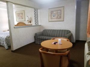 Posezení v ubytování Travelers Lodge
