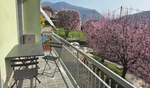 Vista general d'una muntanya o vistes d'una muntanya des de l'apartament