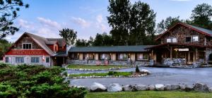 Gallery image of Adirondack Spruce Lodge in Wilmington