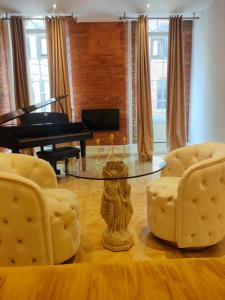 Gallery image of Venice in Nottingham