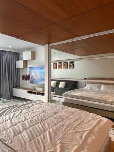 Gallery image of Pure Sunset Beach - Studio with Green Balcony in Na Jomtien
