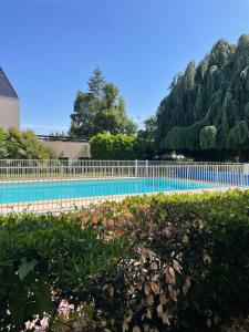 Swimmingpoolen hos eller tæt på Trouville Escapade + 8 billeder
