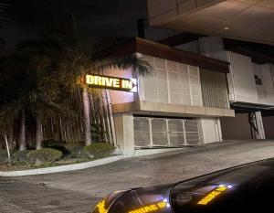 Gallery image of Collection O Drive Inn Motel in Pampang +23 photos