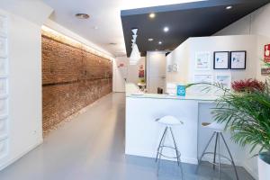 Imagine din galeria proprietății URBANSEA Atocha 113 în Madrid