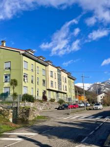 a building on the side of a street at Can Rios-Felechosa - Aller in Felechosa