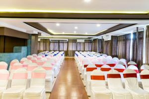 Octave Hotel and Spa - JP Nagar的休息区