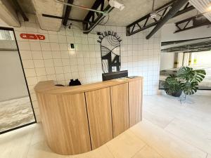 a counter in a room with a cat sitting on it at New studio, exceptional location with parking in Santa Rosa de Cabal