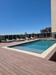 Swimmingpoolen hos eller tæt på Molas Tower 24A