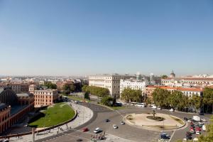 Widok na miasto Madryt z tego apartamentu