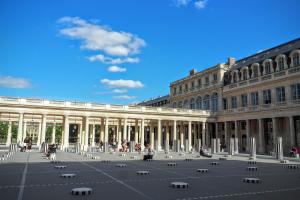 Gallery image of Louvre Opera Private ChicSuites in Paris