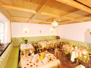 Cibo presso l'hotel o nelle vicinanze