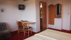 Posteľ alebo postele v izbe v ubytovaní Hotel-Pension Stallinger