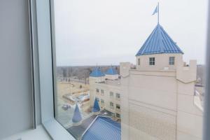 a view of a building from a window at Highpoint Hotel in Sioux Falls