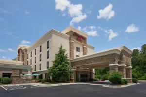 a rendering of the front of a hotel at Hampton Inn Bermuda Run / Advance in Bermuda Run