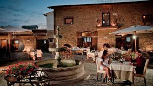 Restaurace v ubytování Il Borgo Ariccia Resort