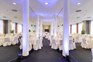 Restaurace v ubytování Novina Hotel Herzogenaurach Herzo-Base