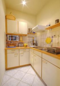 Küche/Küchenzeile in der Unterkunft Haus Sonnenruh