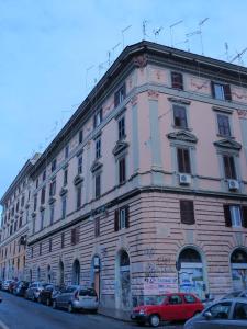 The building in which Az apartmant is located