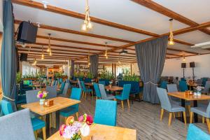 En restaurant eller et andet spisested på Drevernos Avilys