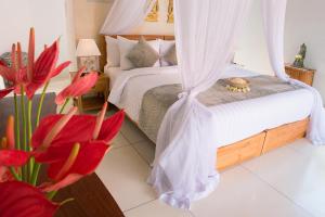 Gallery image of The Tamantis Villa in Canggu