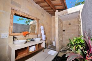 Gallery image of The Tamantis Villa in Canggu