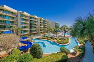an image of the pool at the resort at Phoenix on the Bay 1213 in Orange Beach