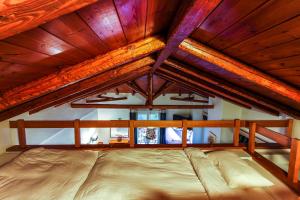 Posteľ alebo postele v izbe v ubytovaní Enastron Guesthouse
