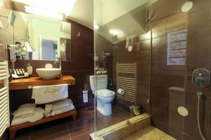 Kúpeľňa v ubytovaní Enastron Guesthouse