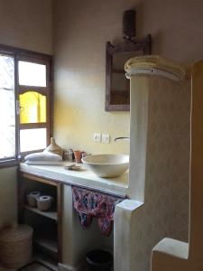 Kylpyhuone majoituspaikassa Dar Jnane - La Maison Du Jardin