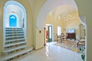 Gallery image of Palazzo Rocco Villa Sunshining in Love in Praiano