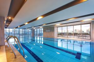 Bazén v ubytování Orakai Songdo Park Hotel nebo v jeho okolí