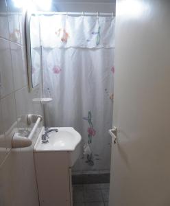 Ένα μπάνιο στο Hotel Acantilado +32 φωτογραφίες