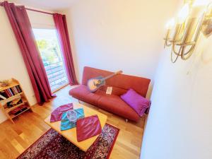 a living room with a couch and a table at Haus Ljubica Ražanac in Ražanac
