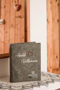 a box sitting on top of a table at Biobauernhof Gegg in Schwanberg