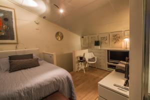Η κουζίνα ή μικρή κουζίνα στο Sleep At Slim Amsterdam