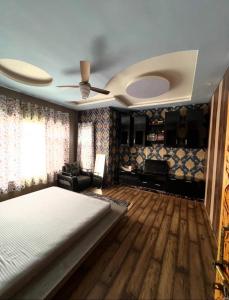 Gallery image of Anii's Paradise Harwan in Srinagar
