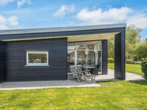 Gallery image of 4 star holiday home in Glesborg in Fjellerup Strand
