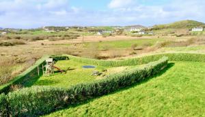 Gallery image of 5 Bedroom House By Travel Lets Holiday Homes Downings With Sea & Mountain View in Downings
